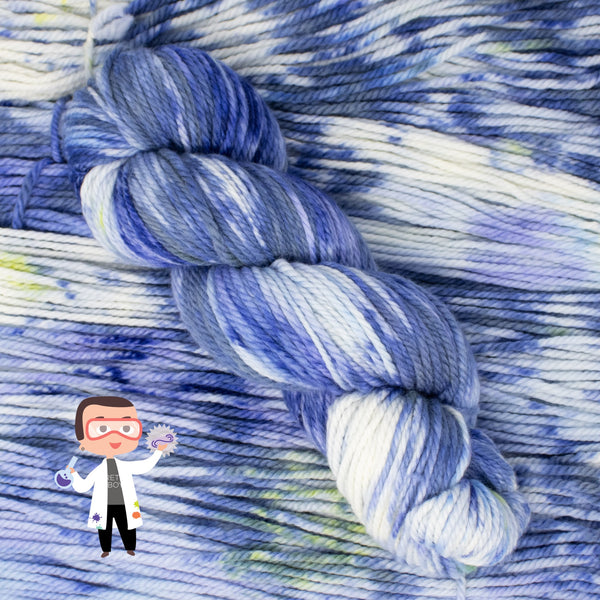 Dax's Science Experiment- Latta Bulky