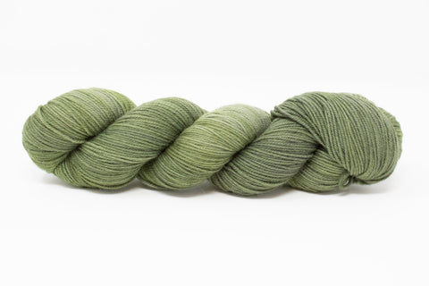green yarn, sport weight yarn