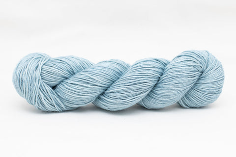 light blue yarn silk/linen blend