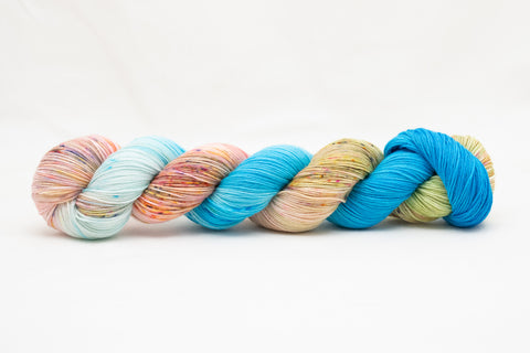 multicolored yarn, blue, speckled, green, pink